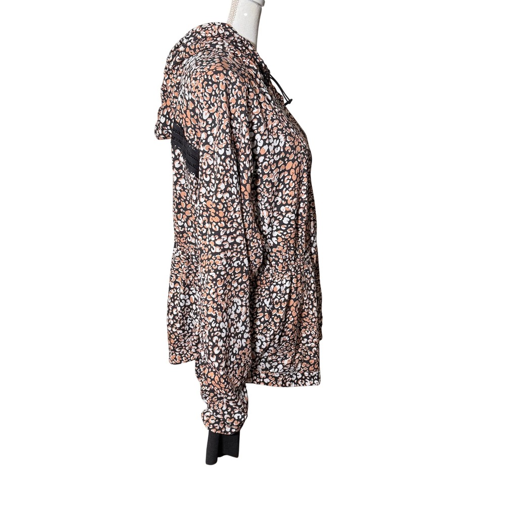 Free People Movement Run Wild Windbreaker Hooded Jacket Leopard Large Casual EUC - Picture 11 of 16